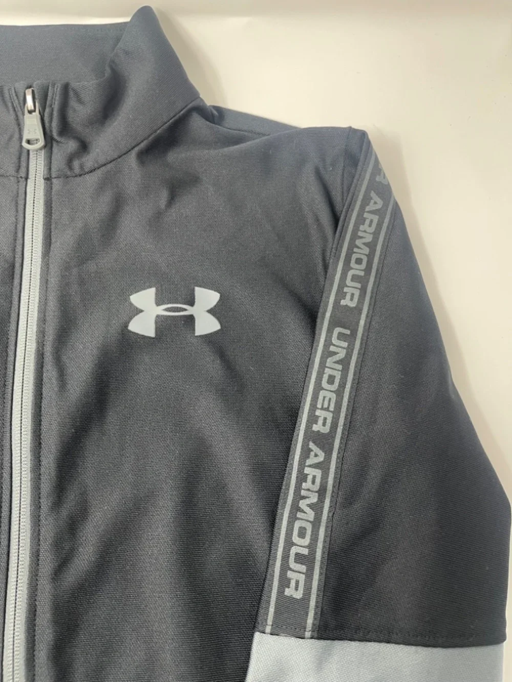Boys Under Armour Zip Up